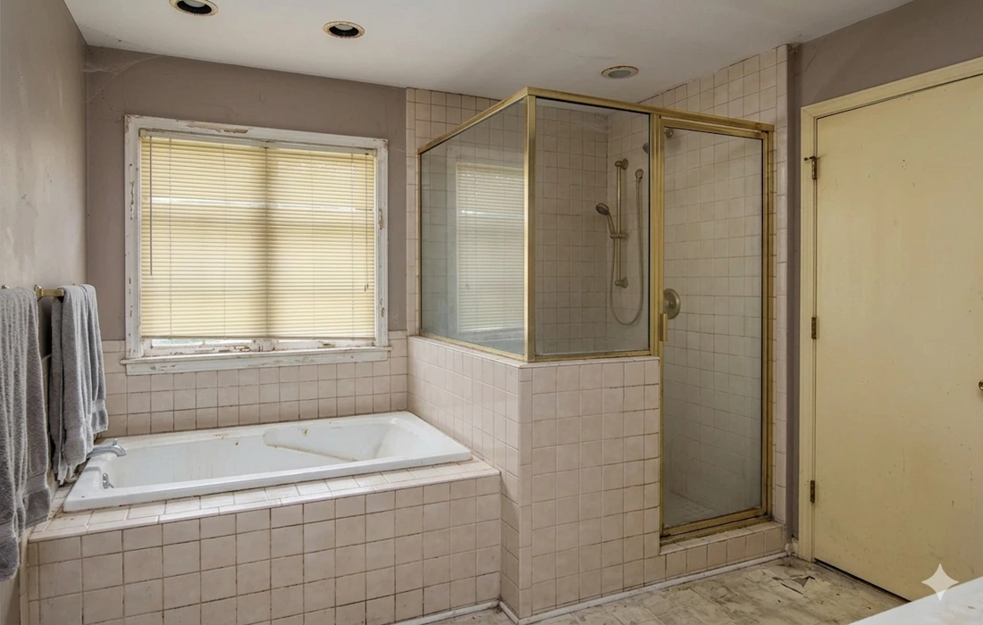 bathroom before renovation